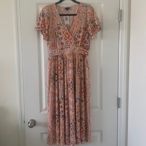 Torrid peach medallion midi dress